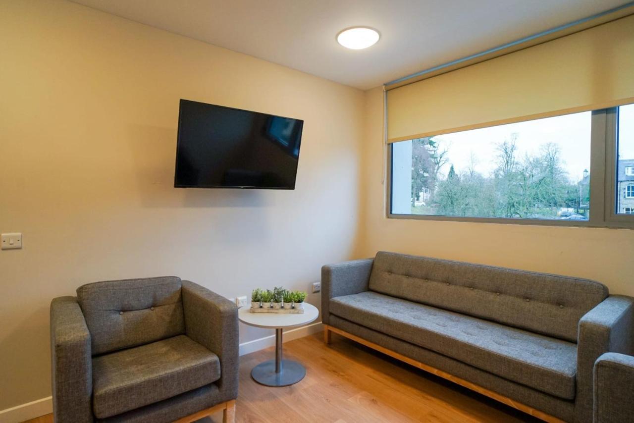 1 Bedroom Apartments, Studios And Ensuite Bedrooms With Shared Kitchen At Centro House In Stirling Bagian luar foto